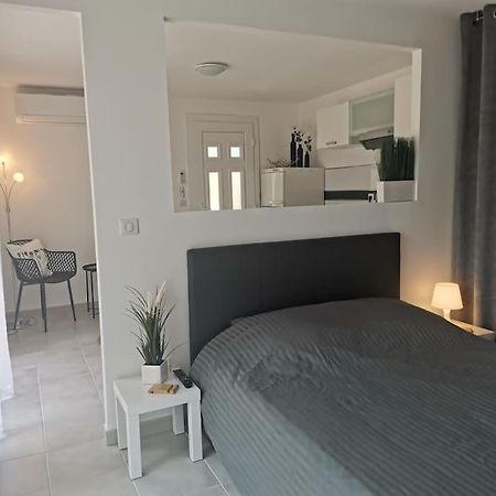 Studio Independant Auriol Екстер'єр фото